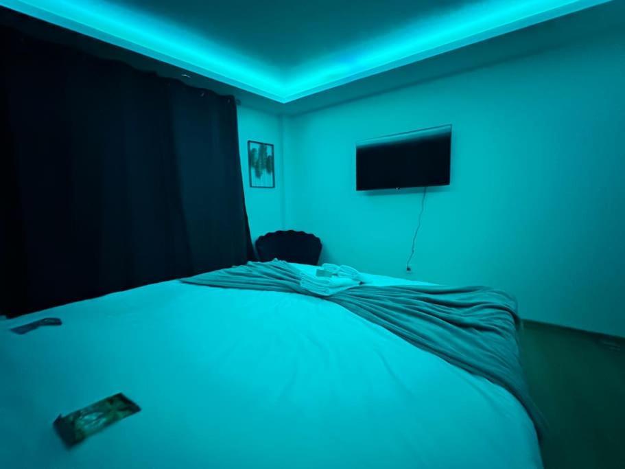 E Servagnat T3 Luxe Avec Sauna Jacuzzi Et Hammam Épernay Esterno foto